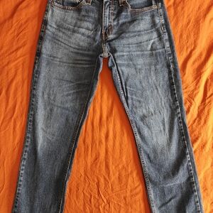 Signature Levi Strauss Athletic Blue Jeans